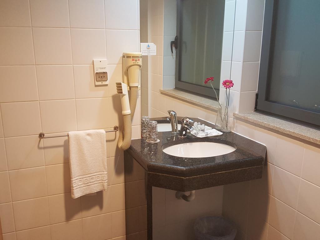 Hotel Jose Alberto Viseu Δωμάτιο φωτογραφία
